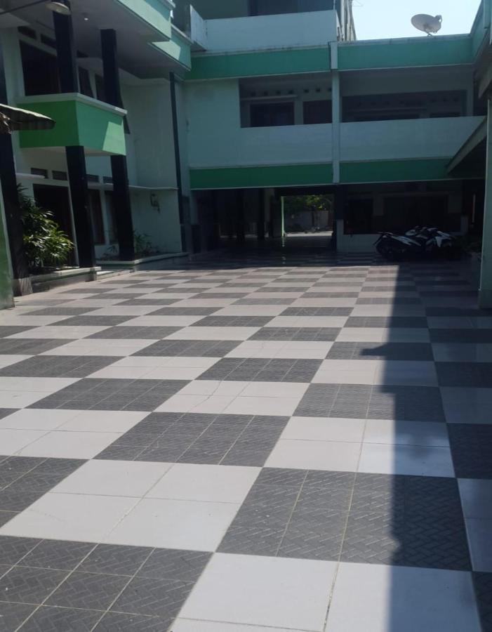 Hotel Mulia Lawean Exterior foto